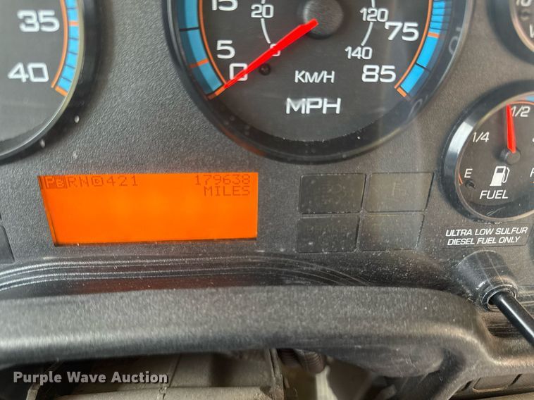 image for item DQ6683 2008 IC CE300 school bus