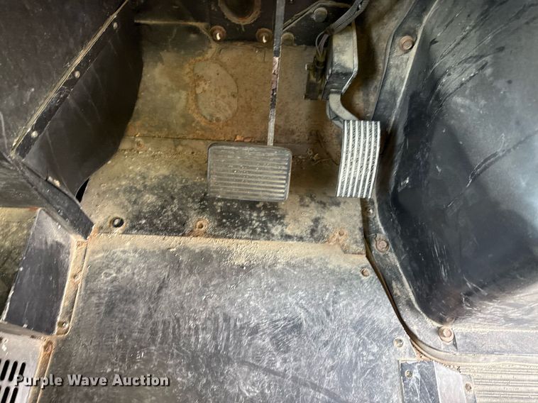 image for item DQ6683 2008 IC CE300 school bus