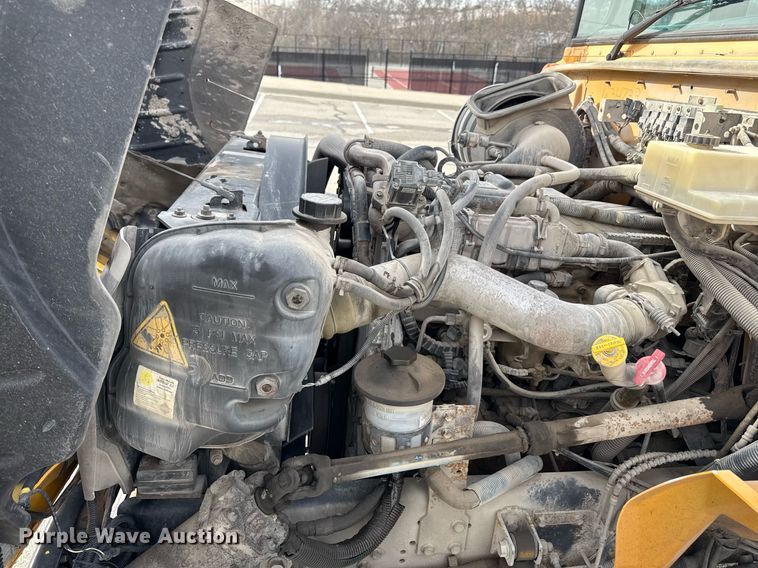 image for item DQ6683 2008 IC CE300 school bus