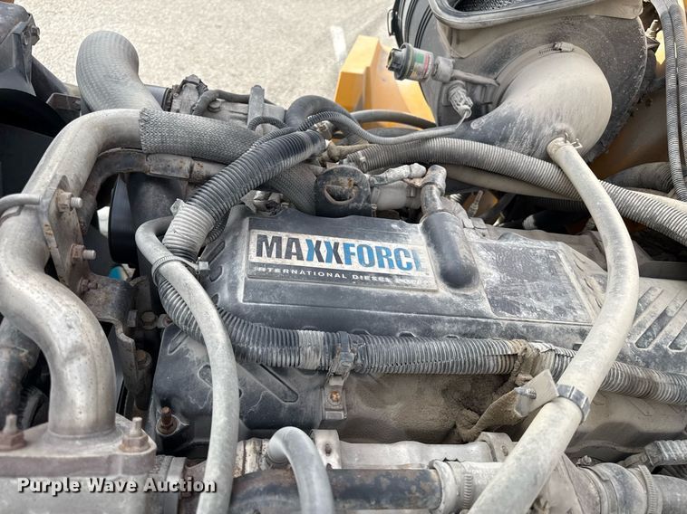 image for item DQ6683 2008 IC CE300 school bus