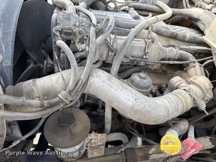 image for item DQ6683 2008 IC CE300 school bus