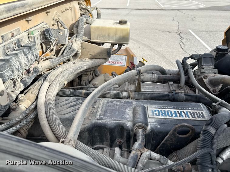 image for item DQ6683 2008 IC CE300 school bus