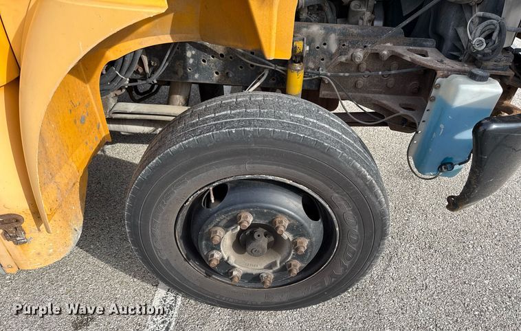 image for item DQ6683 2008 IC CE300 school bus