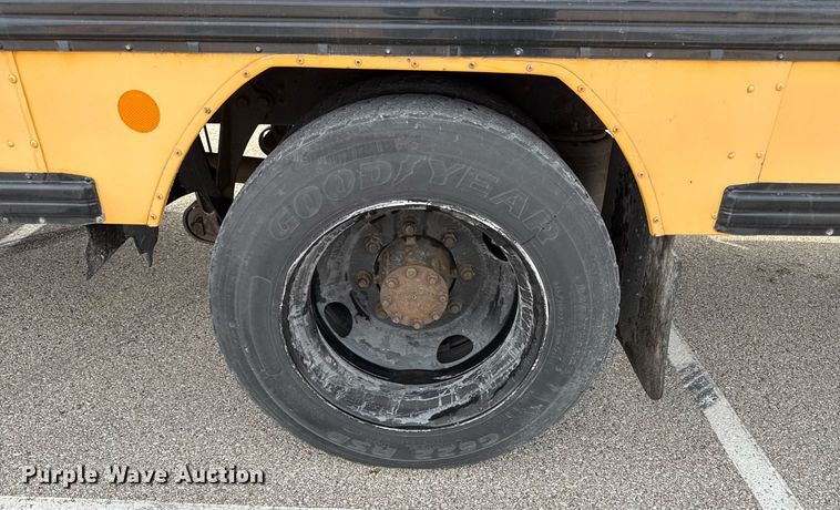 image for item DQ6683 2008 IC CE300 school bus