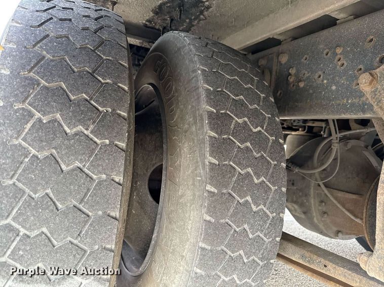 image for item DQ6683 2008 IC CE300 school bus