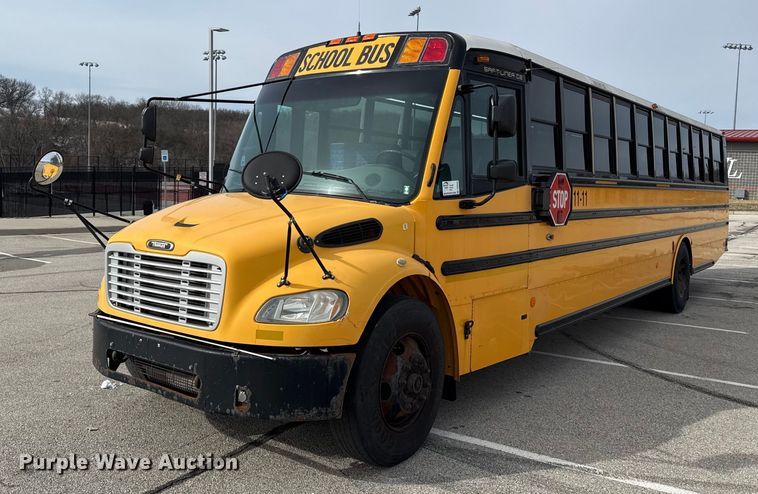 image for item DQ6684 2011 Thomas Built Saf-T-Liner C2 school bus