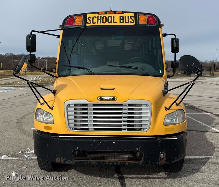 image for item DQ6684 2011 Thomas Built Saf-T-Liner C2 school bus