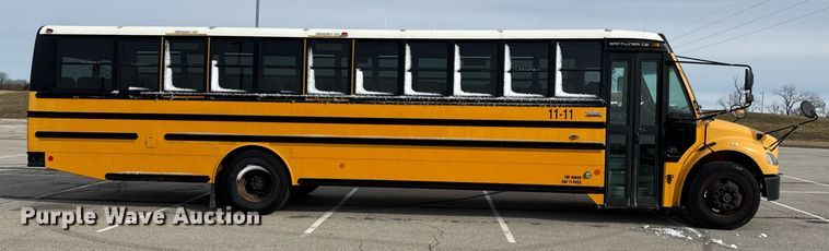 image for item DQ6684 2011 Thomas Built Saf-T-Liner C2 school bus