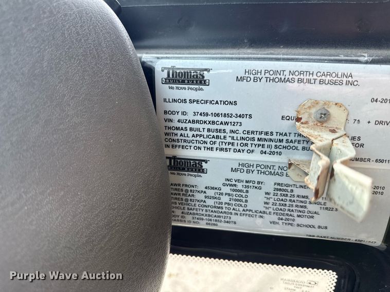 image for item DQ6684 2011 Thomas Built Saf-T-Liner C2 school bus