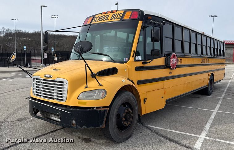 image for item DQ6685 2011 Thomas Built Saf-T-liner C2 school bus