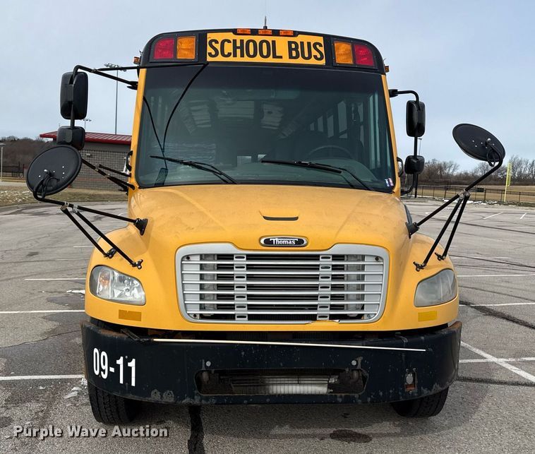 image for item DQ6685 2011 Thomas Built Saf-T-liner C2 school bus