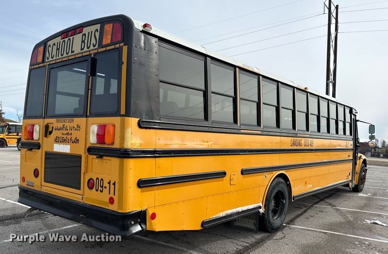 image for item DQ6685 2011 Thomas Built Saf-T-liner C2 school bus