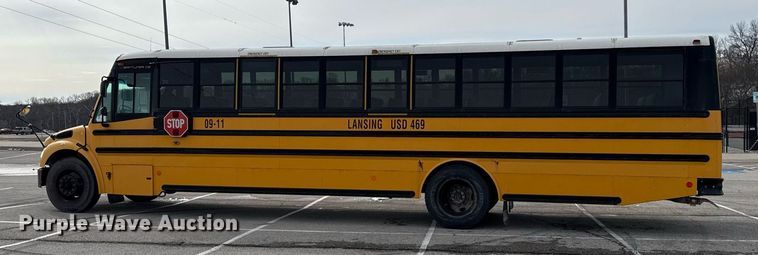 image for item DQ6685 2011 Thomas Built Saf-T-liner C2 school bus