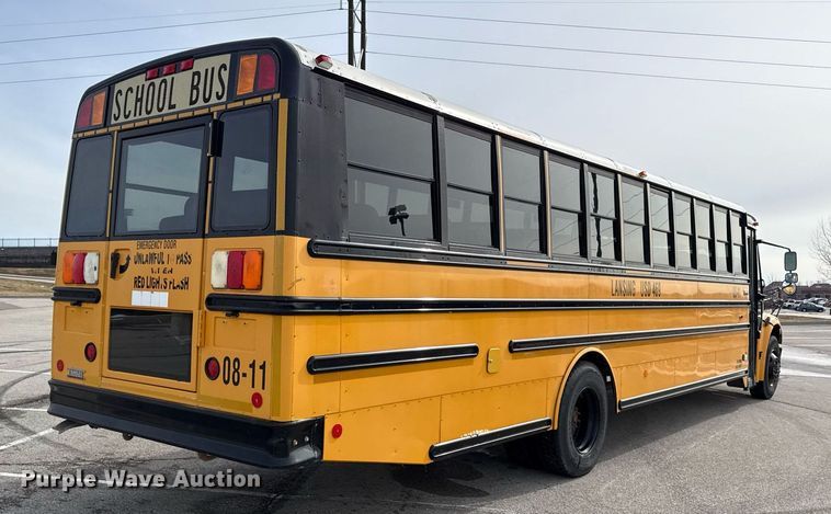 image for item DQ6686 2011 Thomas Built Saf-T-Liner C2 school bus