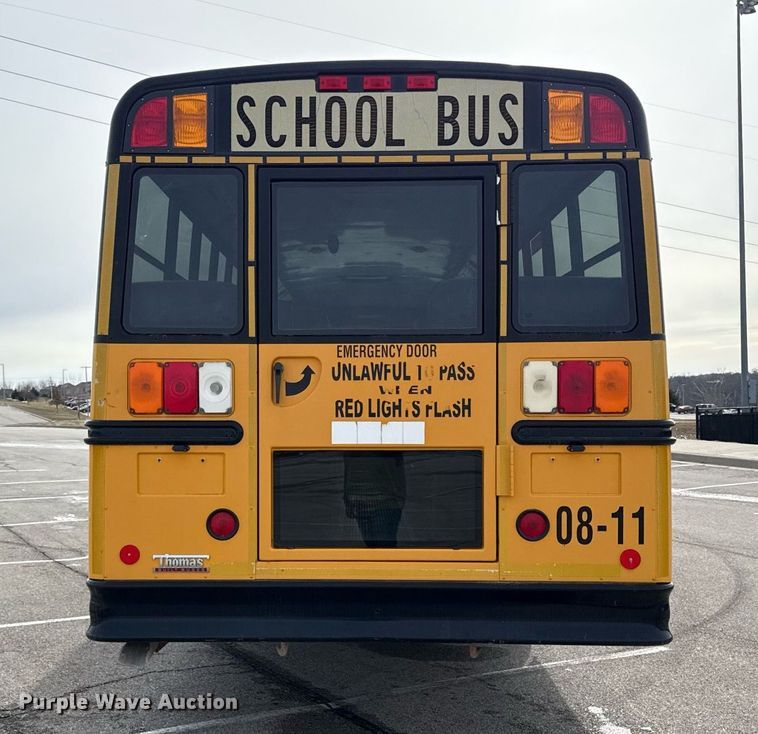 image for item DQ6686 2011 Thomas Built Saf-T-Liner C2 school bus