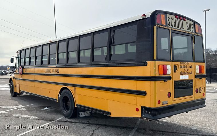 image for item DQ6686 2011 Thomas Built Saf-T-Liner C2 school bus