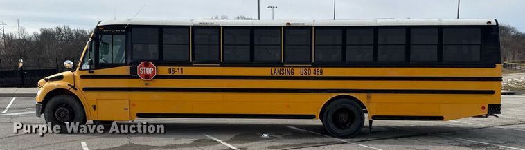 image for item DQ6686 2011 Thomas Built Saf-T-Liner C2 school bus