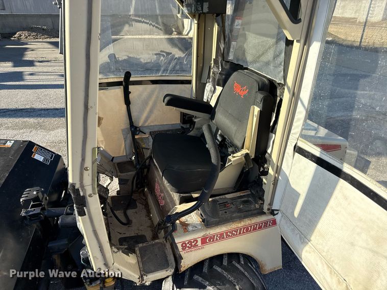 image for item DQ6694 Grasshopper 932 ZTR lawn mower