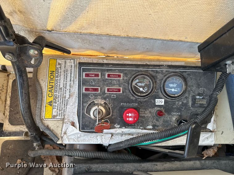 image for item DQ6694 Grasshopper 932 ZTR lawn mower