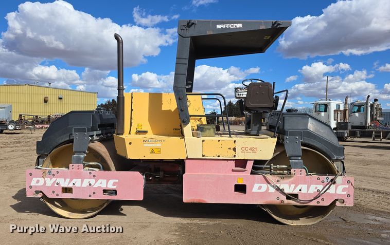 image for item DS4652 1995 Dynapac CC421 double drum vibratory roller