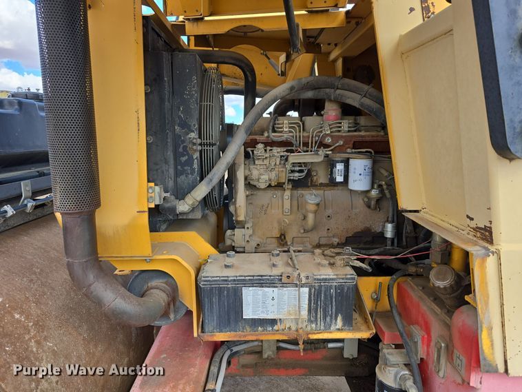 image for item DS4652 1995 Dynapac CC421 double drum vibratory roller