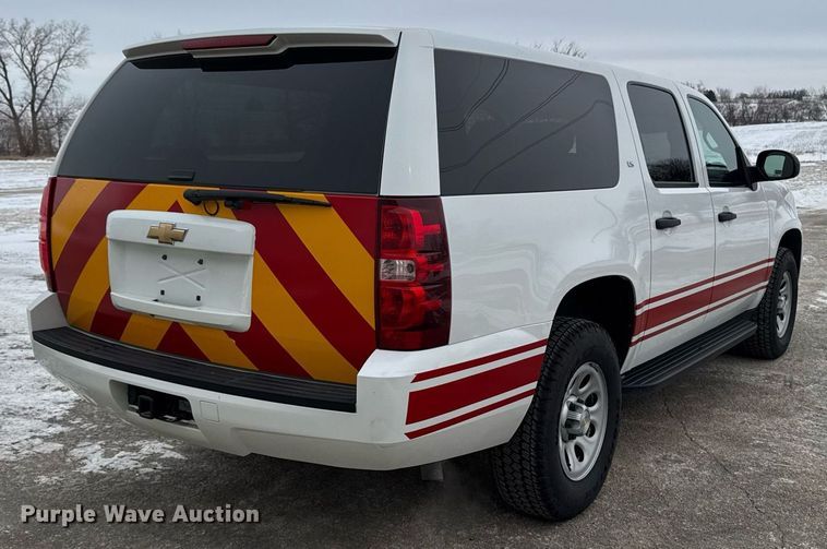 image for item DT0581 2008 Chevrolet Suburban SUV