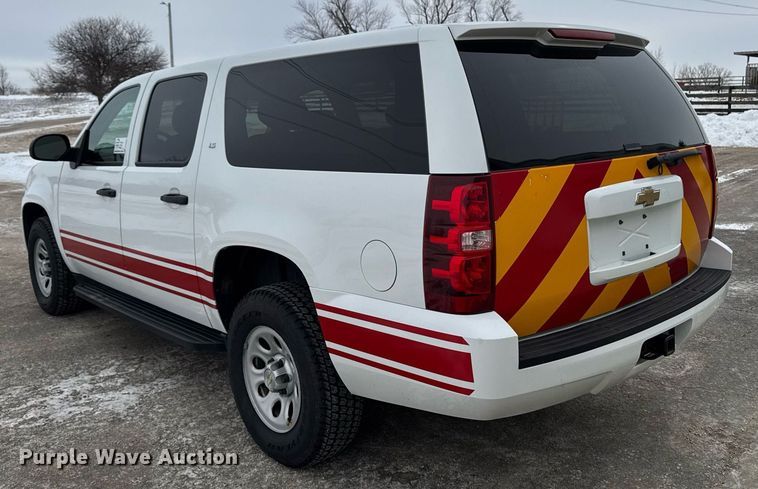 image for item DT0581 2008 Chevrolet Suburban SUV