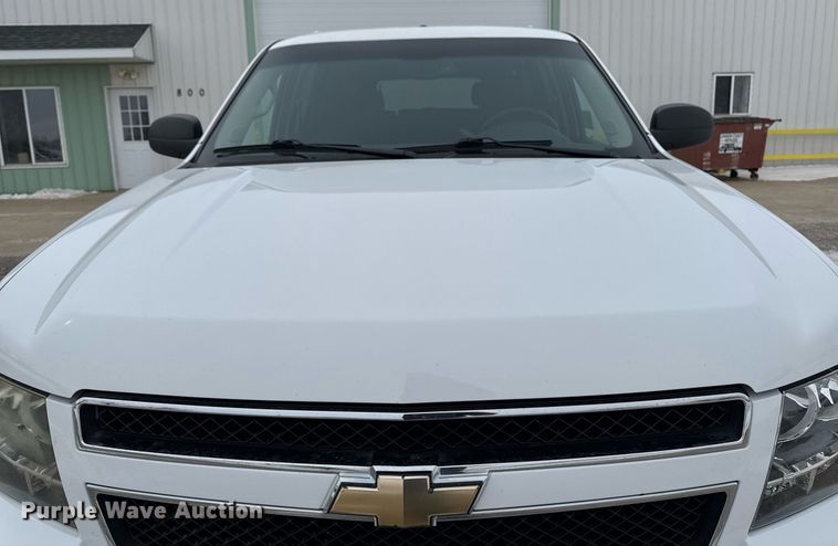 image for item DT0581 2008 Chevrolet Suburban SUV