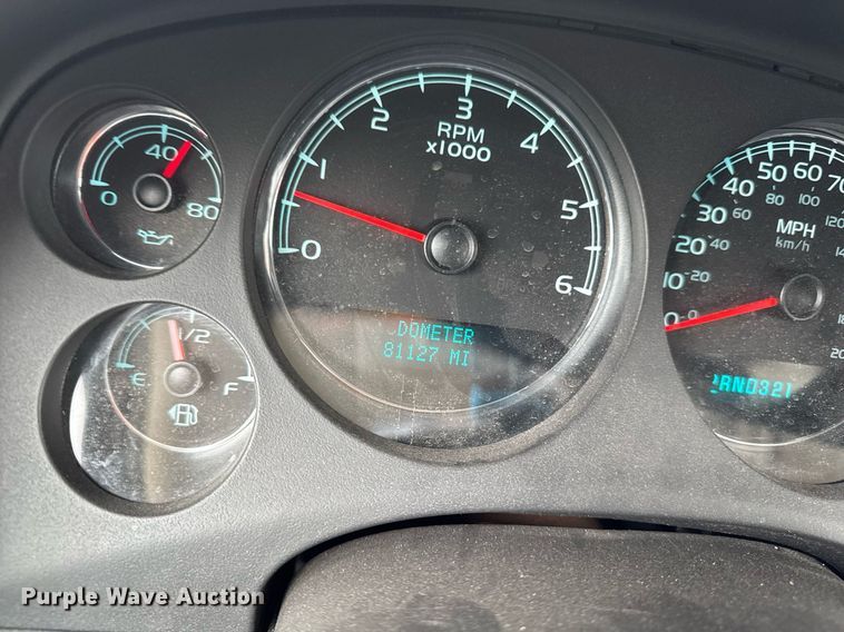 image for item DT0581 2008 Chevrolet Suburban SUV