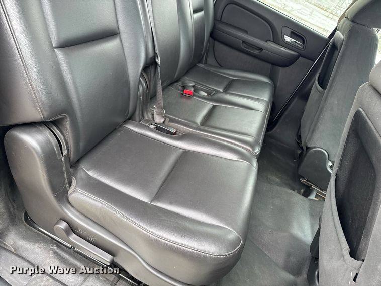 image for item DT0581 2008 Chevrolet Suburban SUV