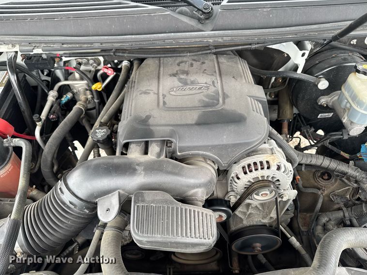 image for item DT0581 2008 Chevrolet Suburban SUV