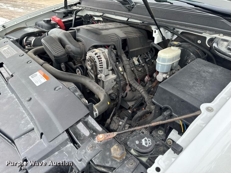 image for item DT0581 2008 Chevrolet Suburban SUV