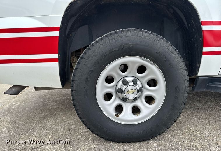 image for item DT0581 2008 Chevrolet Suburban SUV