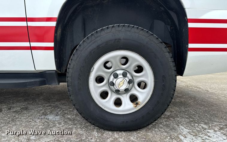 image for item DT0581 2008 Chevrolet Suburban SUV