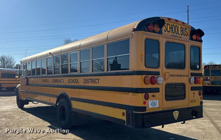 image for item DT0626 2013 IC PB10500 school bus