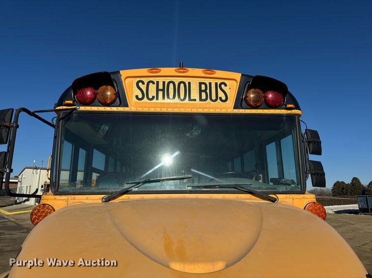 image for item DT0626 2013 IC PB10500 school bus