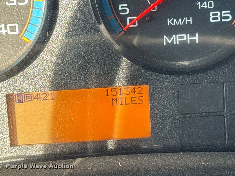 image for item DT0626 2013 IC PB10500 school bus