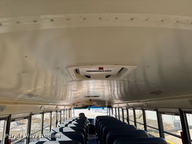 image for item DT0626 2013 IC PB10500 school bus