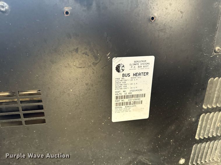 image for item DT0626 2013 IC PB10500 school bus