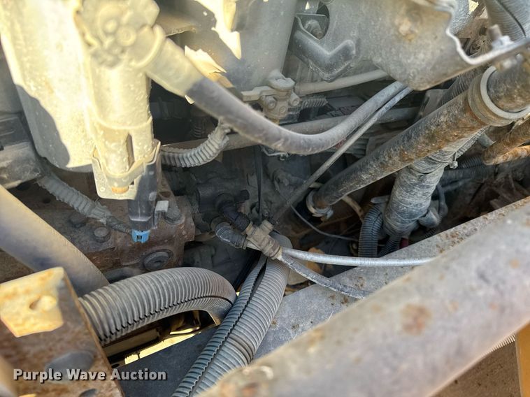 image for item DT0626 2013 IC PB10500 school bus