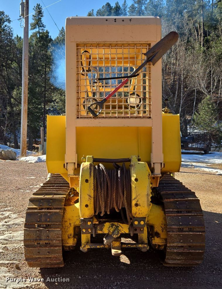 image for item DT7051 1970 Case 1150 dozer