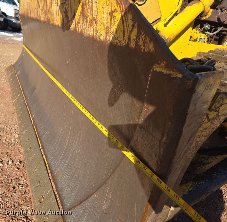 image for item DT7051 1970 Case 1150 dozer