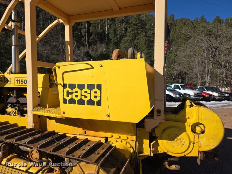 image for item DT7051 1970 Case 1150 dozer