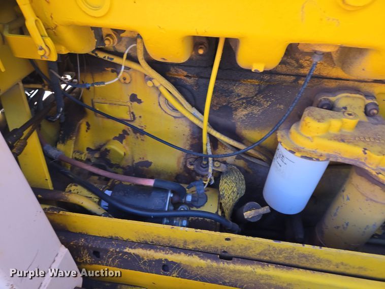 image for item DT7051 1970 Case 1150 dozer