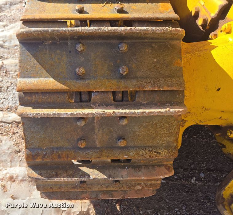 image for item DT7051 1970 Case 1150 dozer