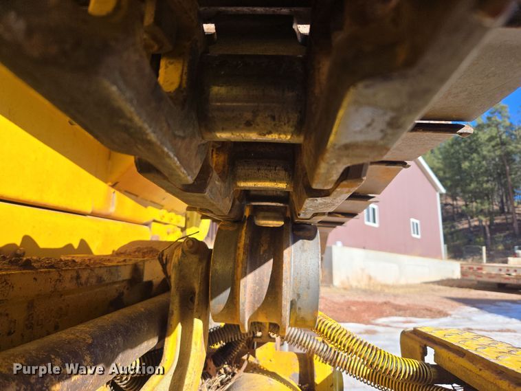 image for item DT7051 1970 Case 1150 dozer