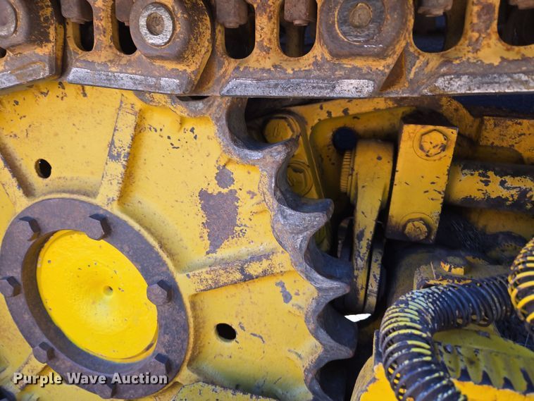 image for item DT7051 1970 Case 1150 dozer