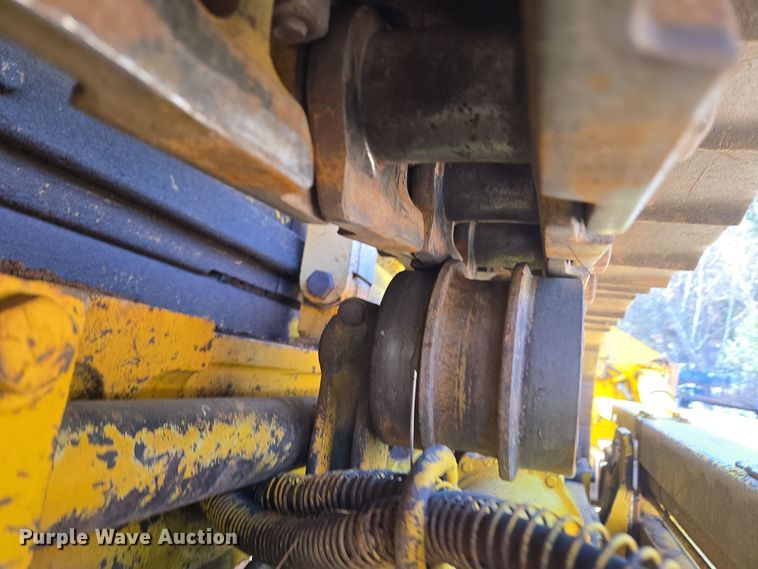 image for item DT7051 1970 Case 1150 dozer