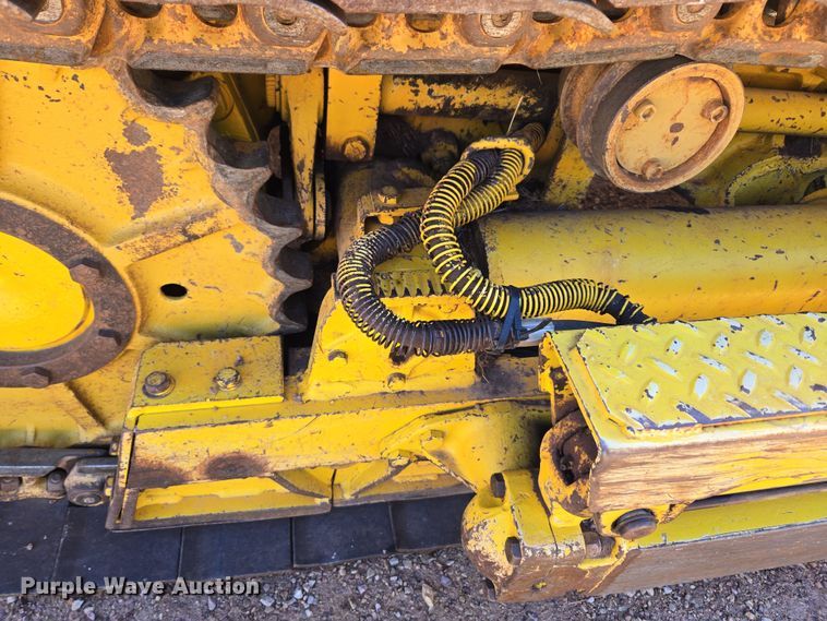 image for item DT7051 1970 Case 1150 dozer