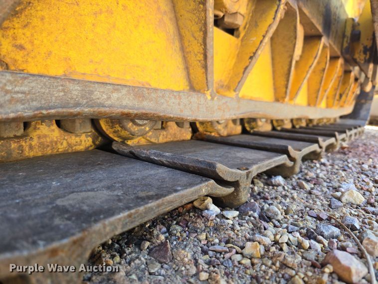 image for item DT7051 1970 Case 1150 dozer